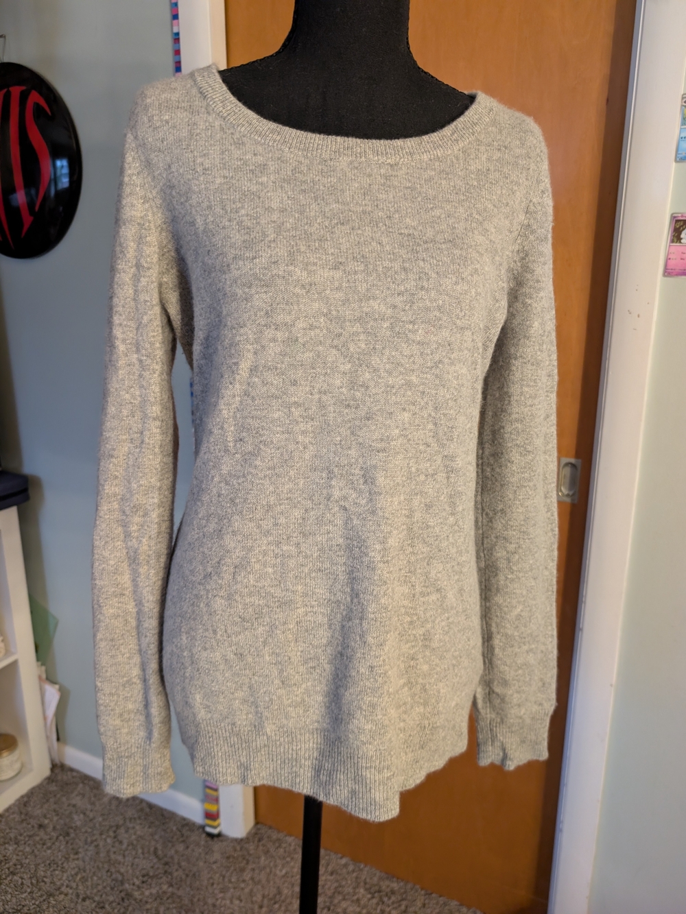 Nicole by Nicole Miller 100 % Cashmere Heather Gray Scoop Neck Pullover Medium